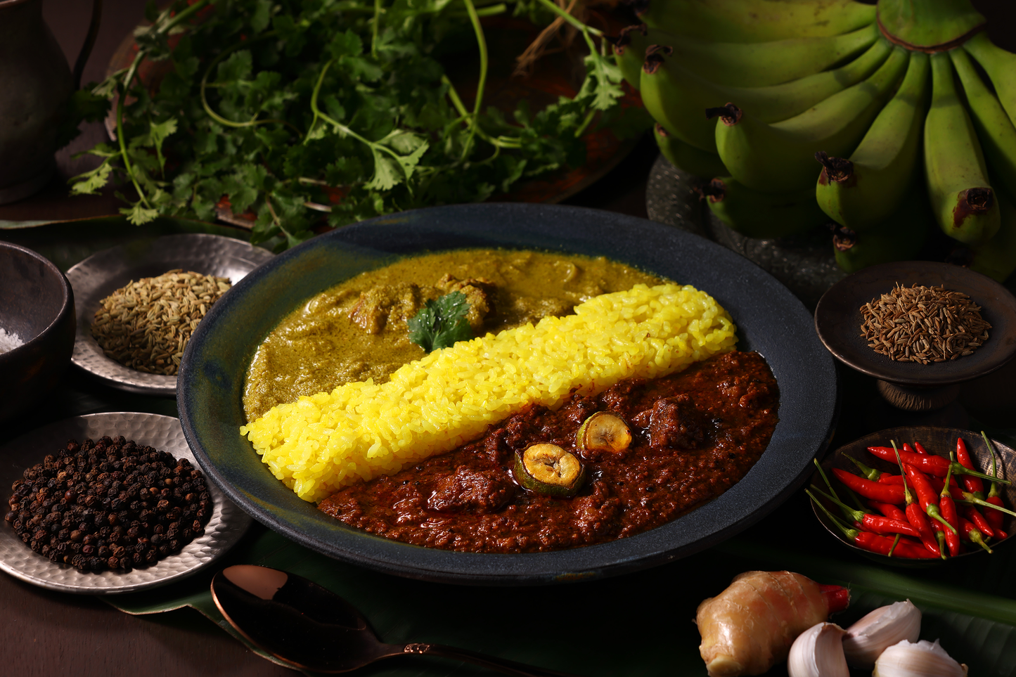 グルテンフリーケララカレー2種【青バナナ牛すじカレー&岡パク親鶏カレー】