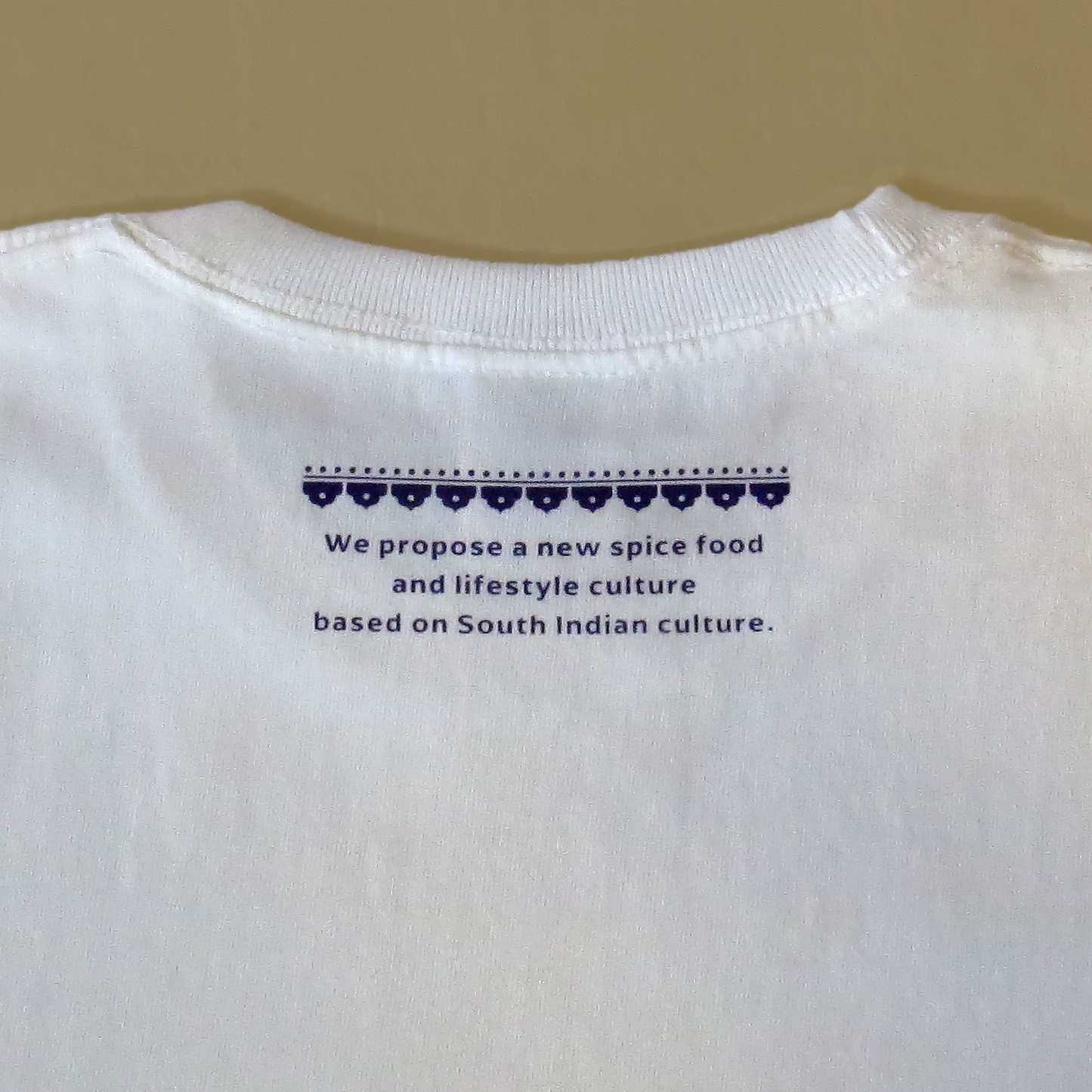 マックスウェイトロゴTシャツ